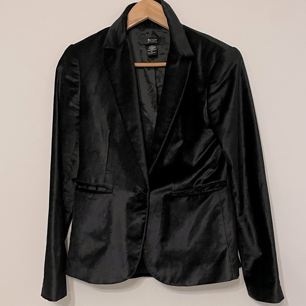 Body by VS Velvet Blazer